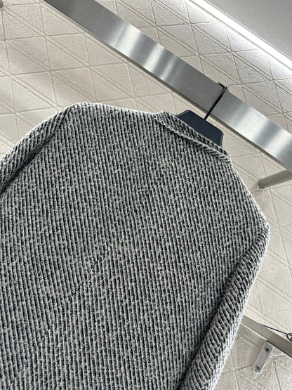 Weaving gray coat