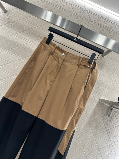 Color blocked pants