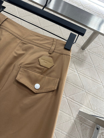 Color blocked pants