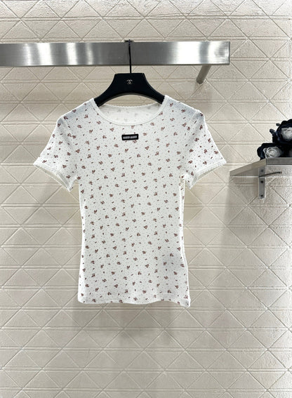 Round neck floral short sleeved shirt