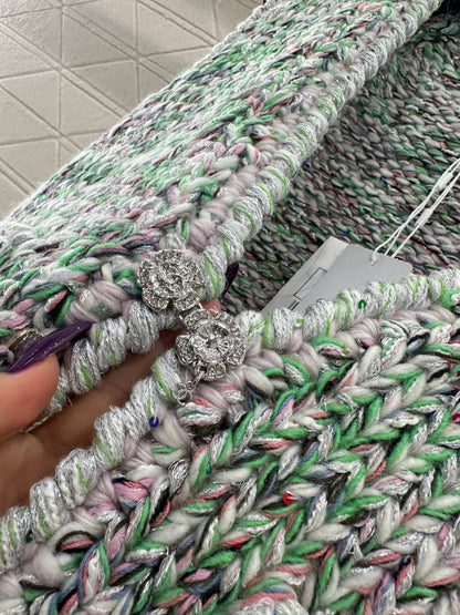 Handmade edge tied knitted vest