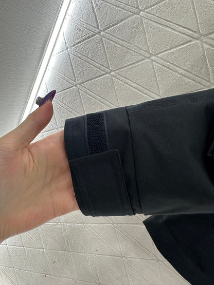 Hooded waist belt down jacket