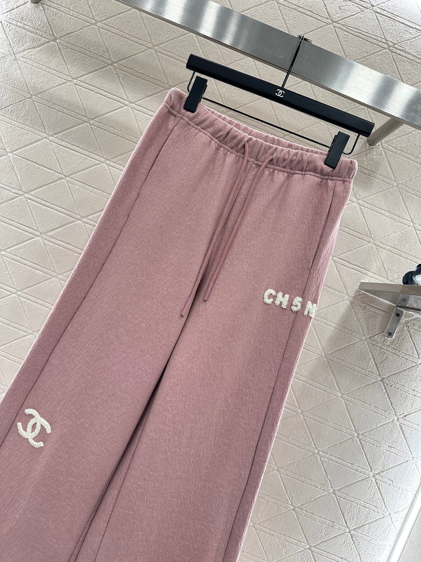 Plucked letter high waist wide leg pants