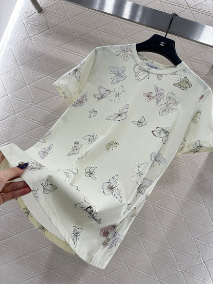 Round neck print 𝑇𝑒𝑒