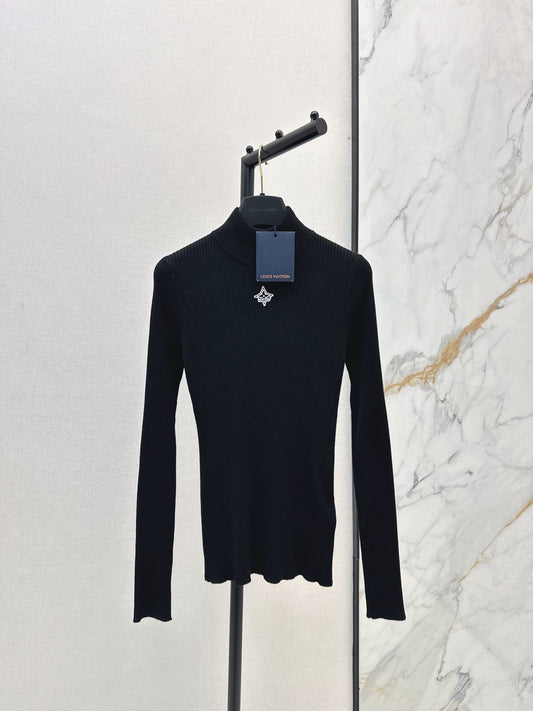 Slim fit letter logo high neck base shirt