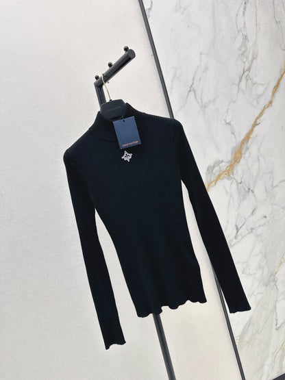 Slim fit letter logo high neck base shirt