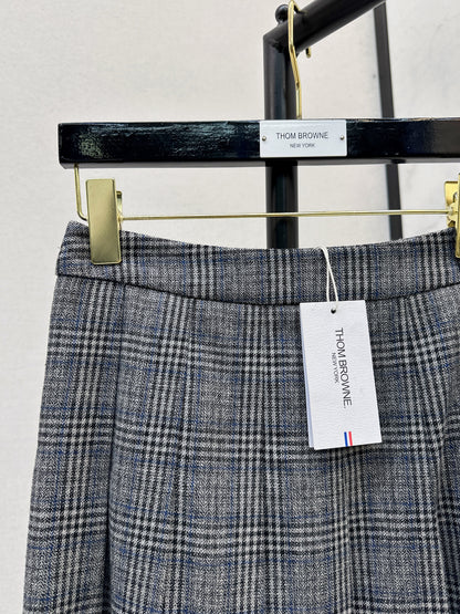 Wild Goose Embroidered plaid Long Half Skirt