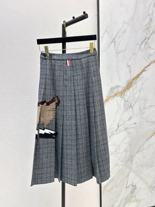 Wild Goose Embroidered plaid Long Half Skirt