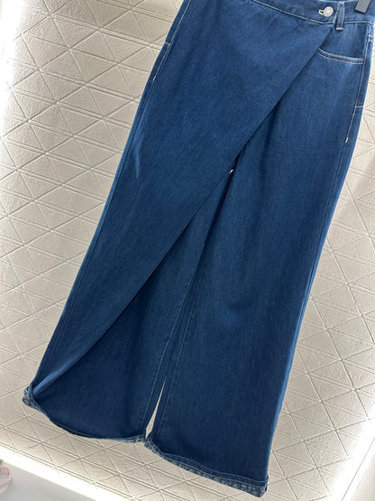 Deconstructing wide leg denim pants