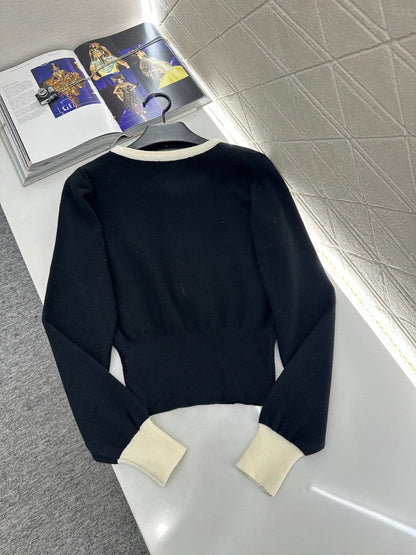 Hollow bow long sleeves