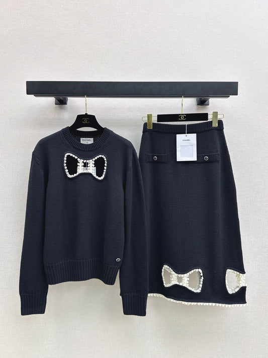 Hollow bow decoration wool set