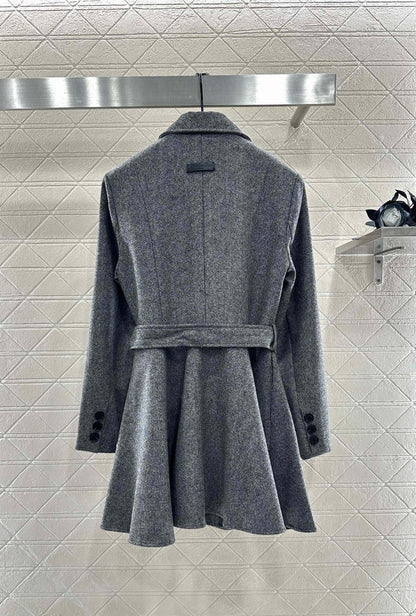 Flip collar double breasted woolen coat