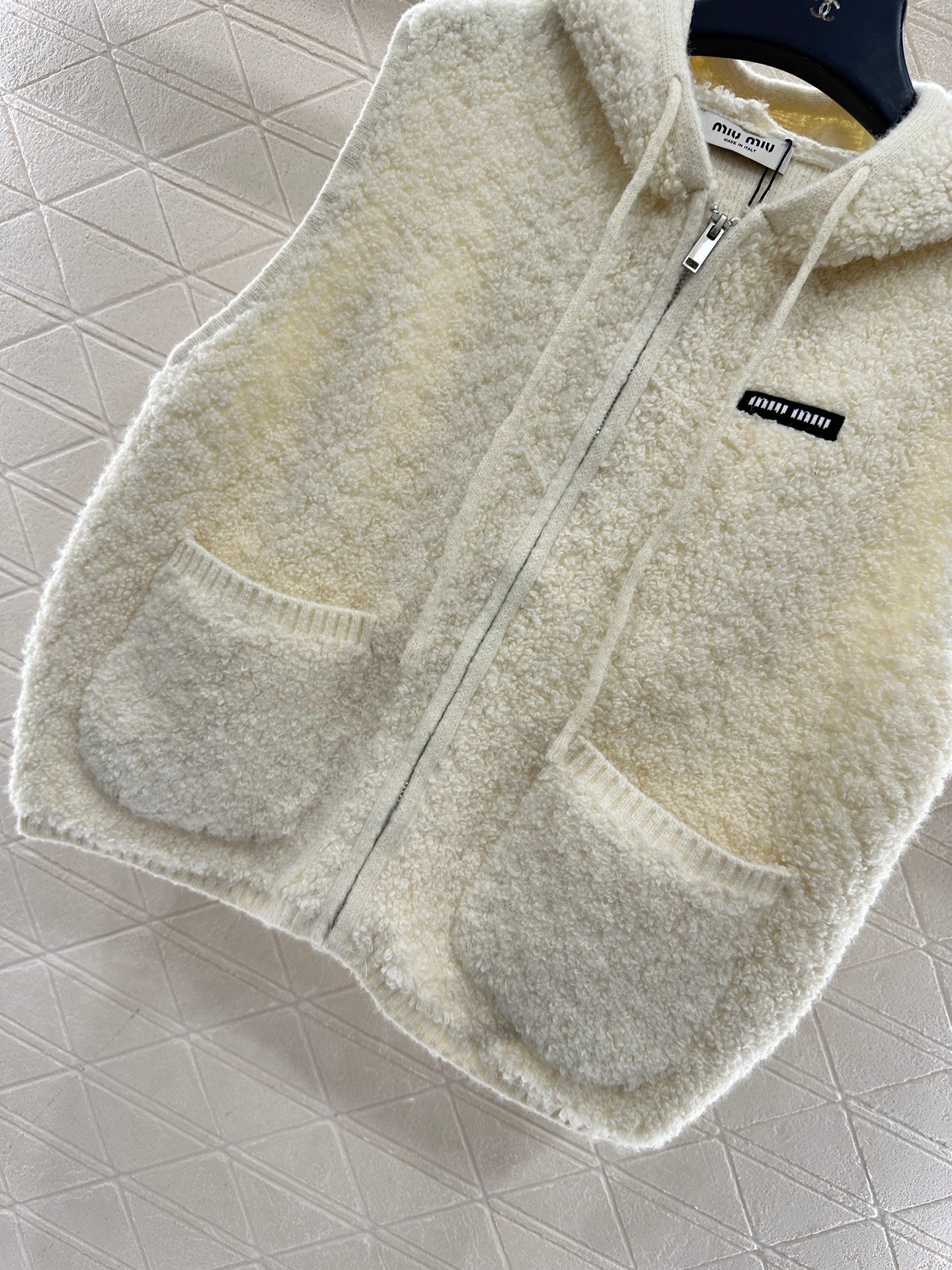 Zipper knitted vest