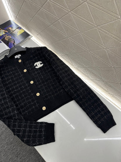 Silver plaid knitted cardigan