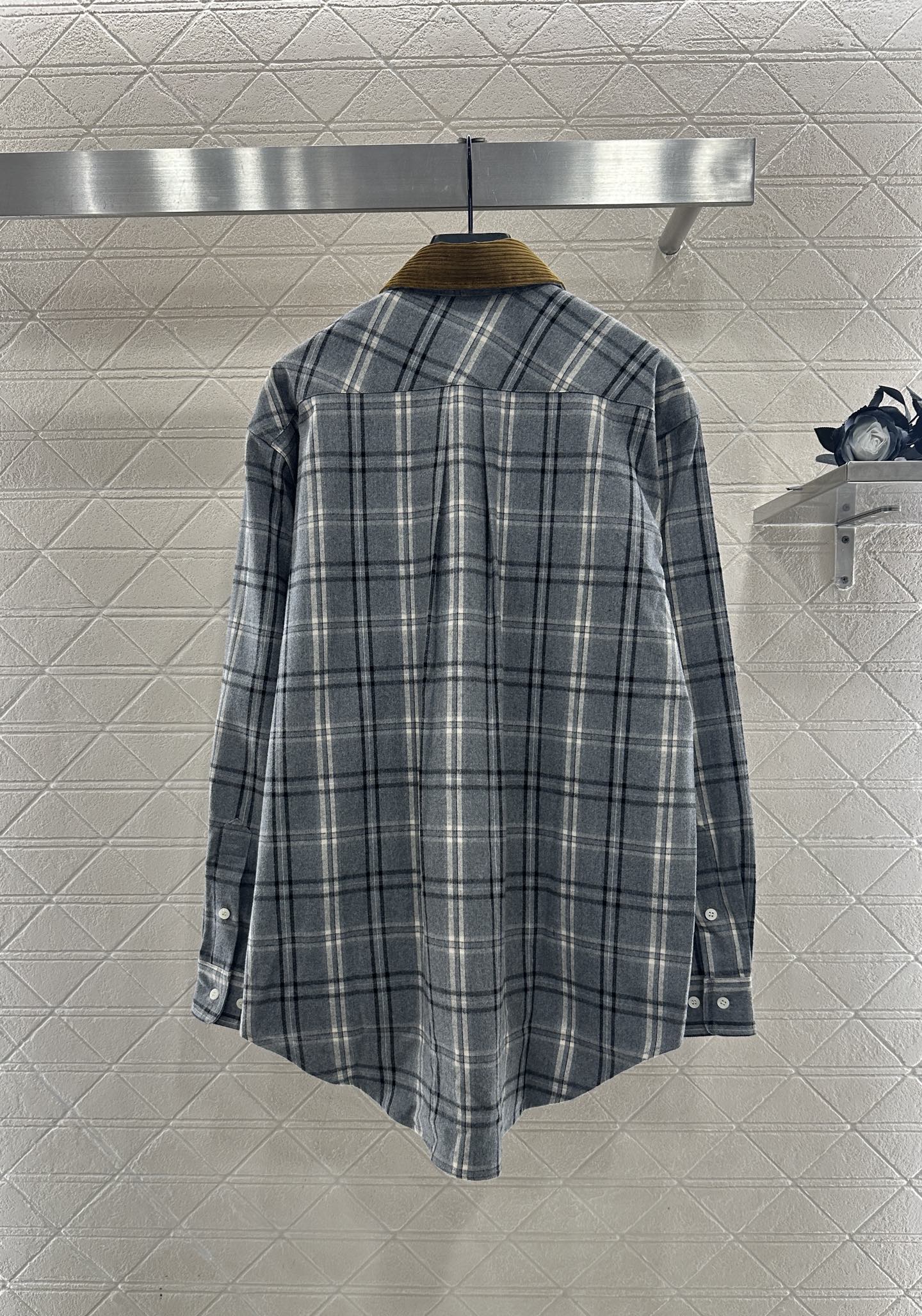Pair plaid shirt