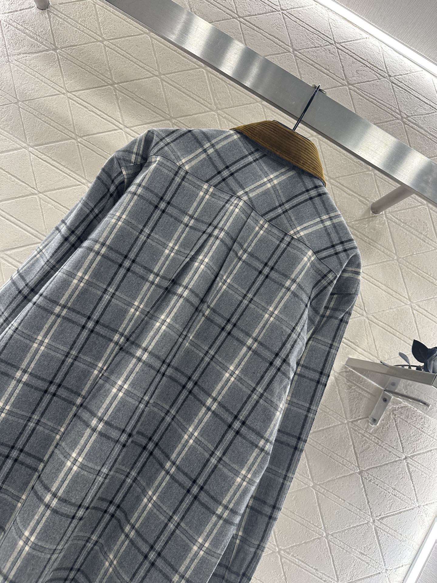 Pair plaid shirt