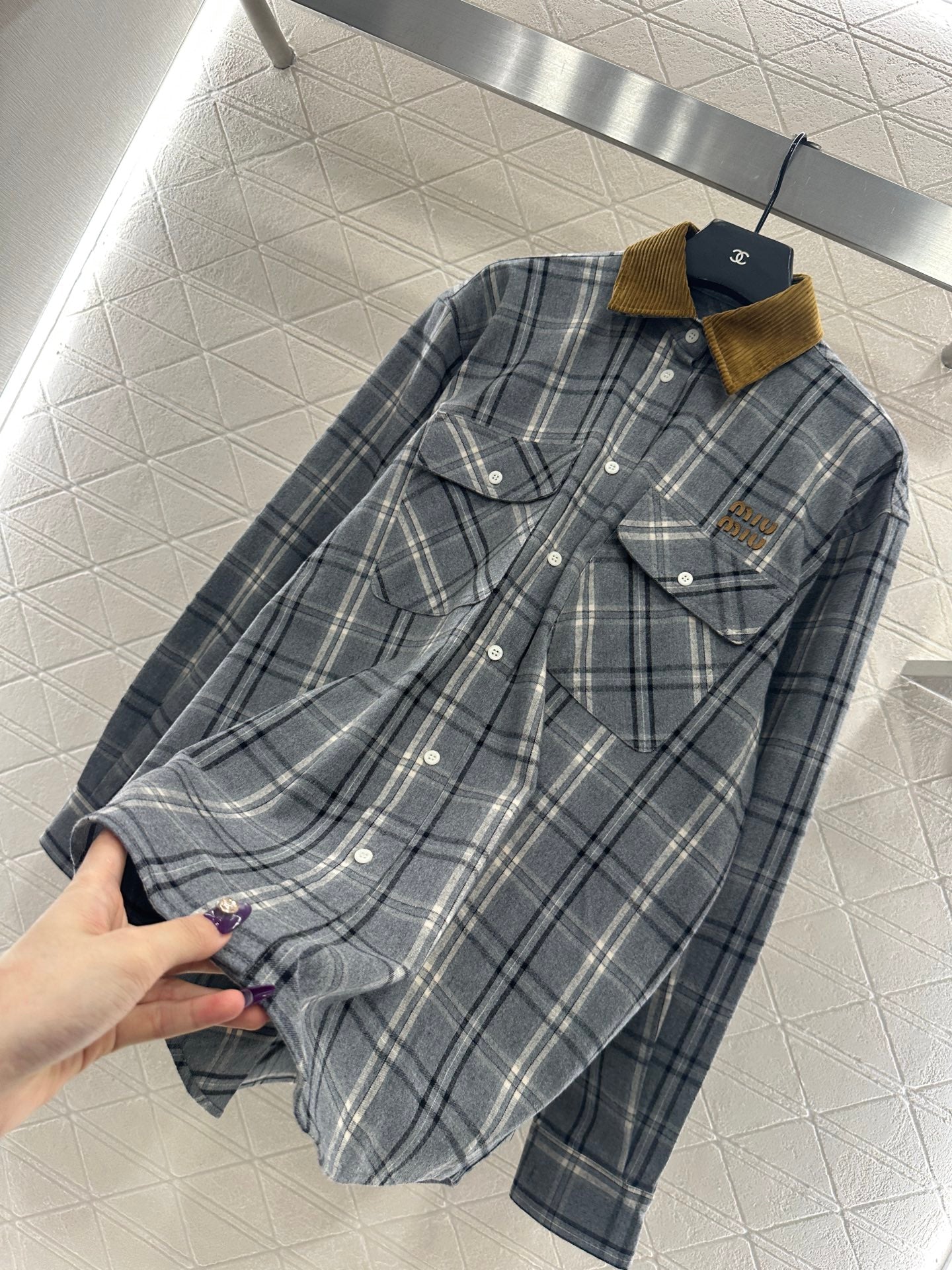 Pair plaid shirt