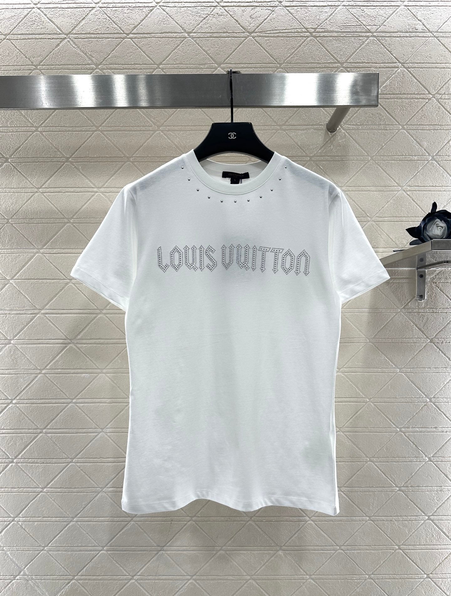 Ironing rivet short sleeves 𝑇𝑒𝑒