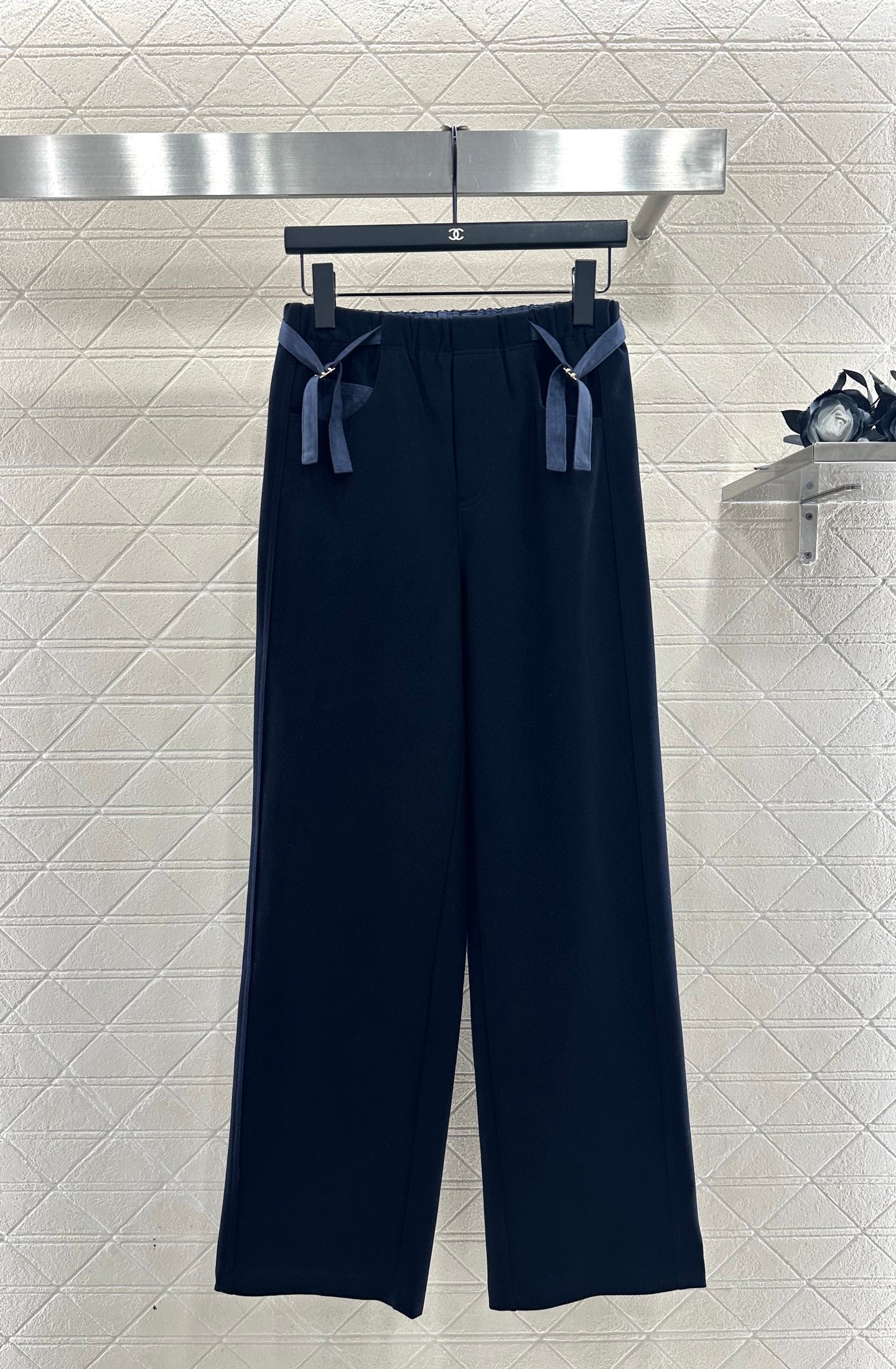 Side waistband straight leg pants