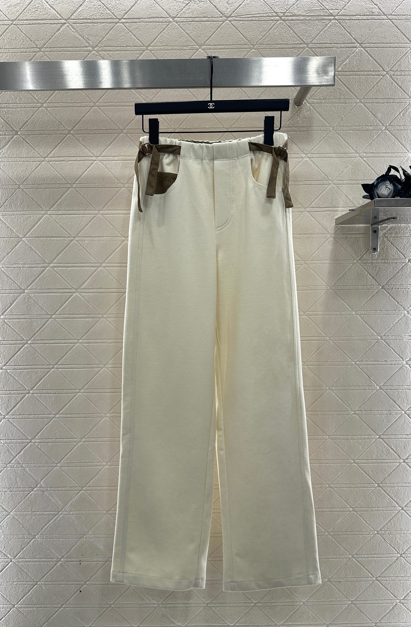 Side waistband straight leg pants