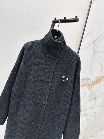 Lazy long knitted coat