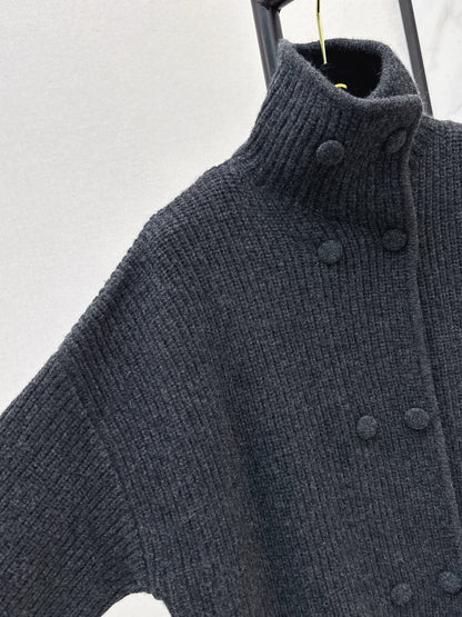 Lazy long knitted coat