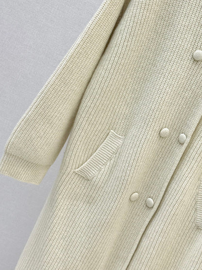 Lazy long knitted coat