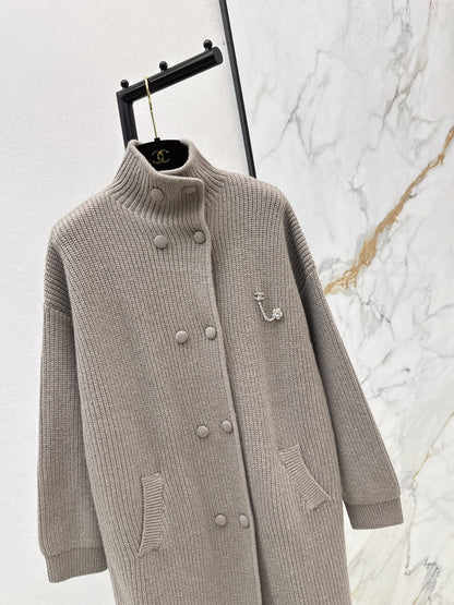 Lazy long knitted coat