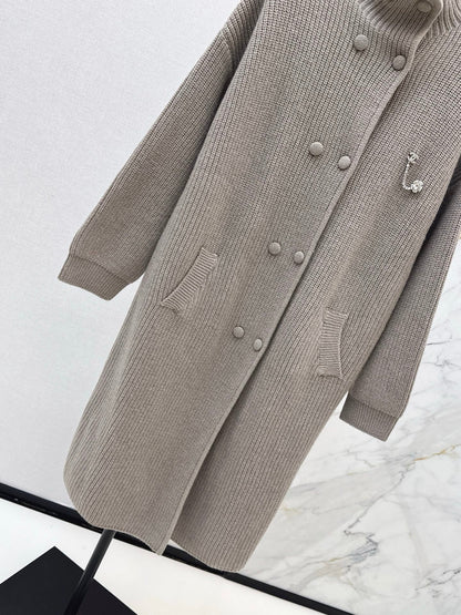 Lazy long knitted coat