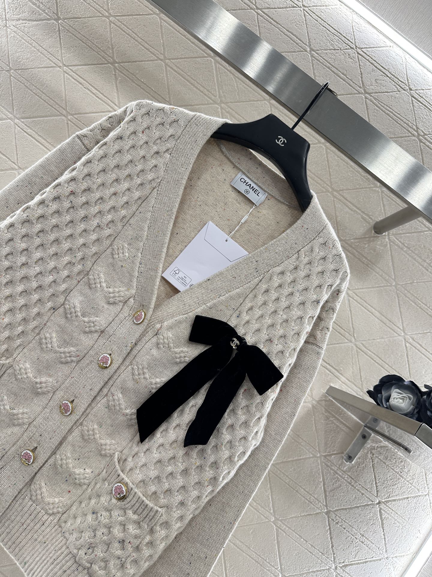 Bow knit cardigan