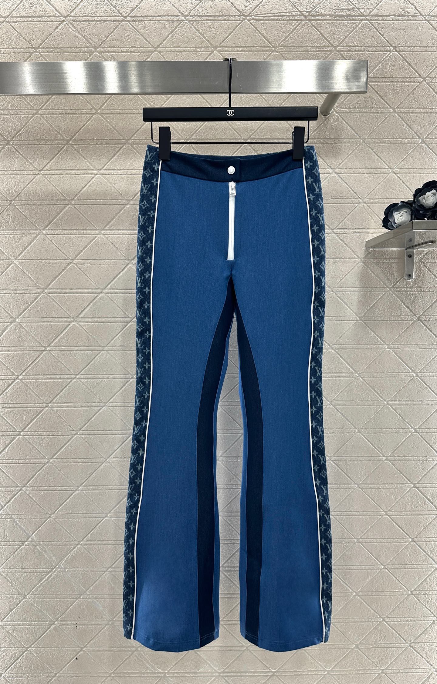 Jacquard webbing slim fit elastic micro flared pants