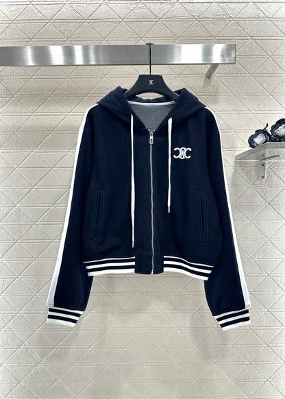 Hooded webbing set