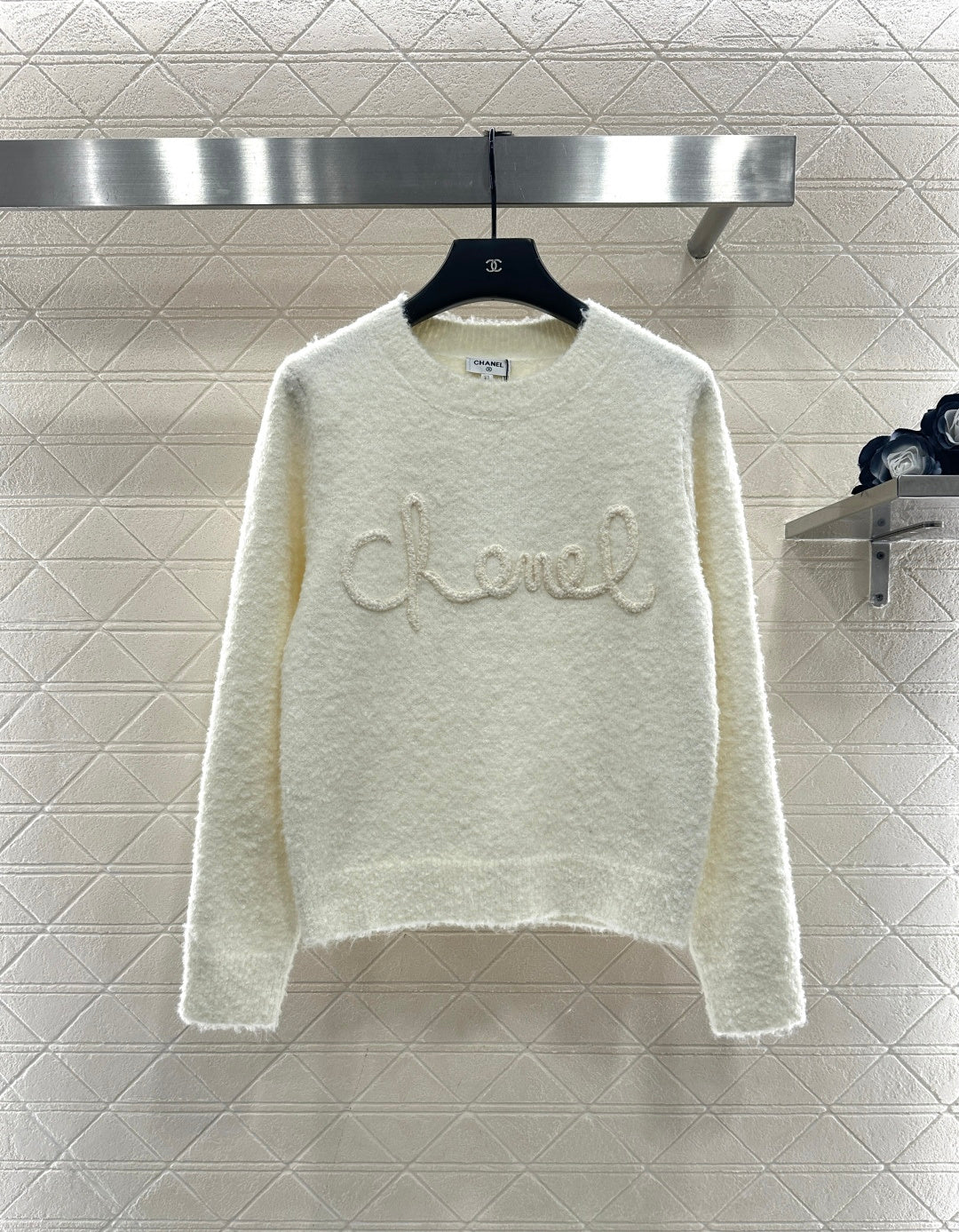 Order pearl crochet sweater