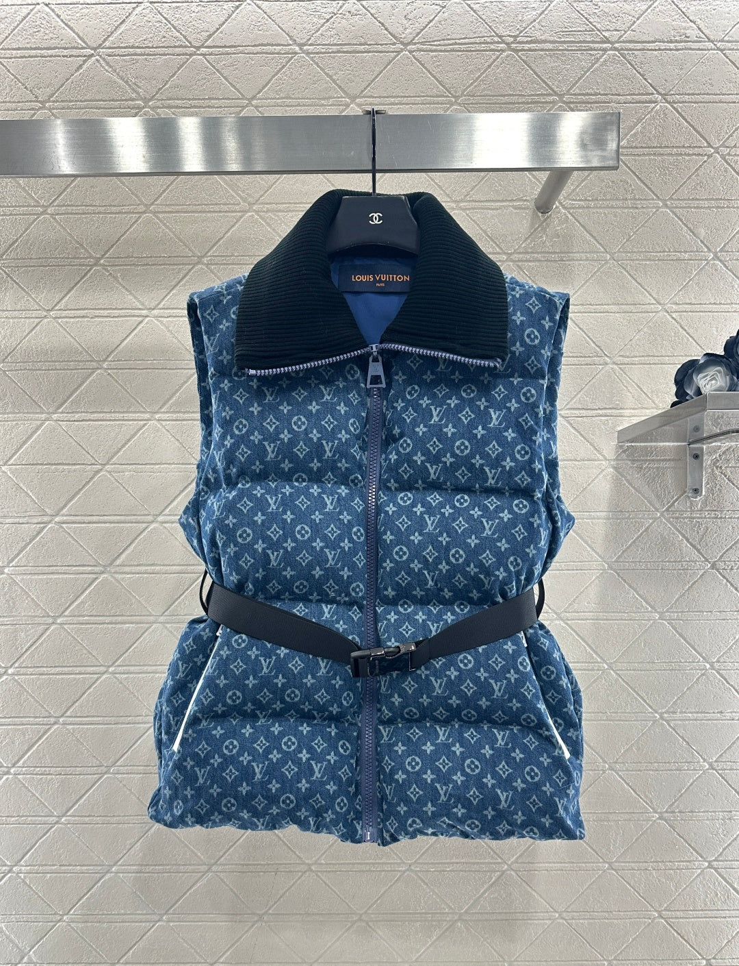Knitted collar zipper denim down vest