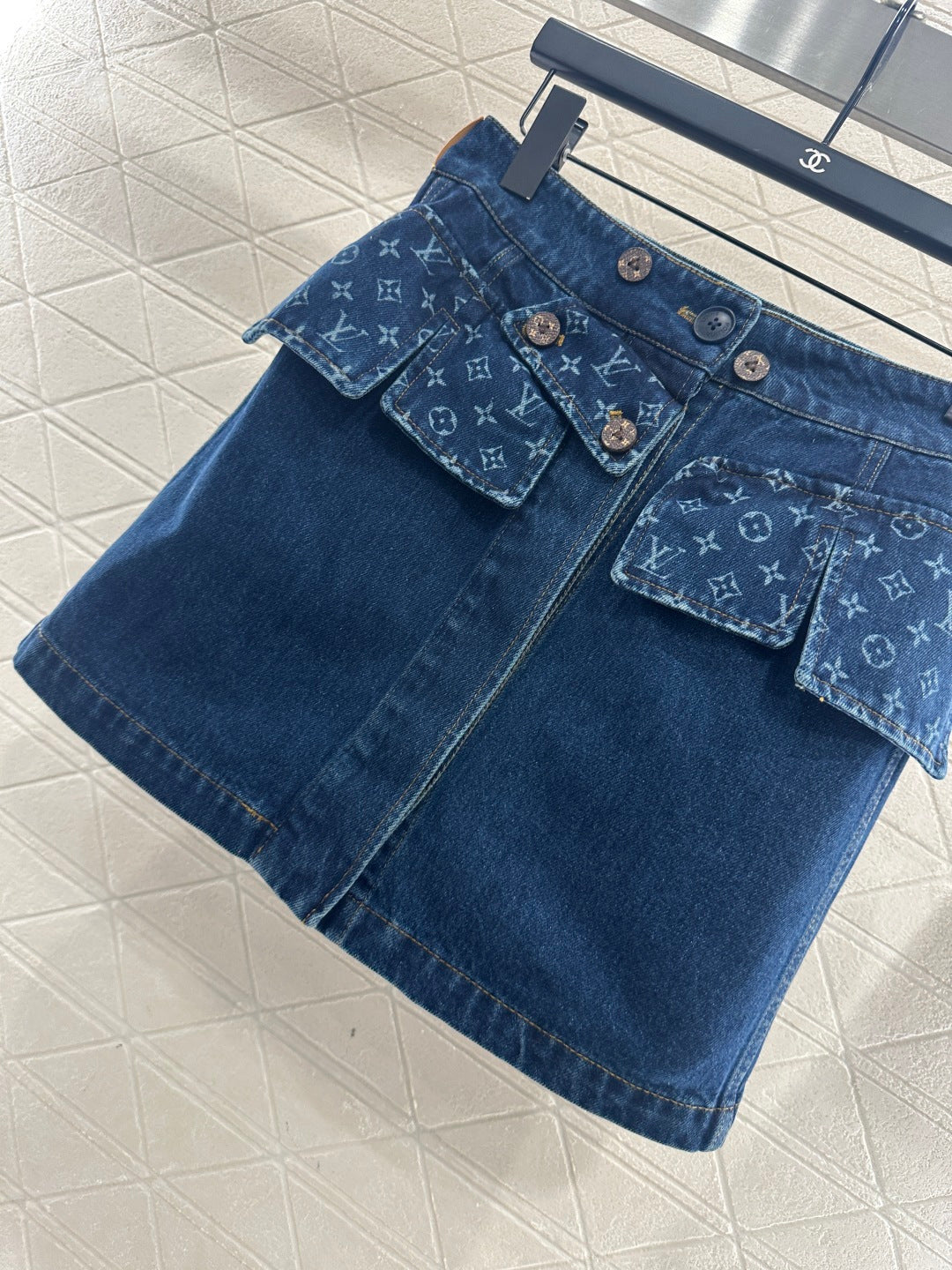 Laser denim skirt