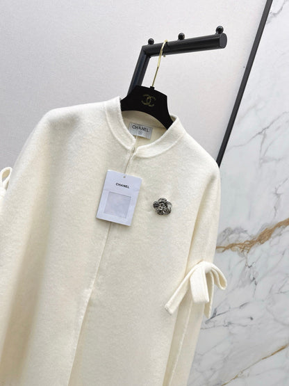Double bow decoration cloak coat