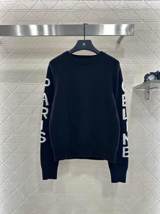 Hook and flower letter knitted pullover sweater
