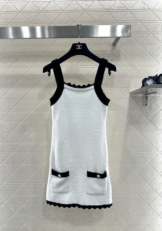 Color blocking knitted camisole skirt