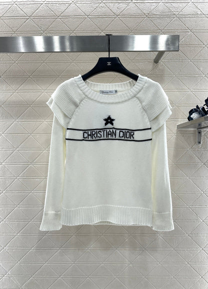 Ruffled Five-Pointed Star Sweater