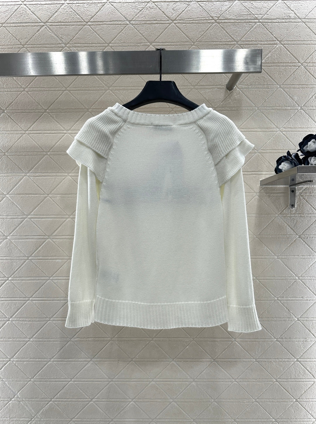 Ruffled Five-Pointed Star Sweater