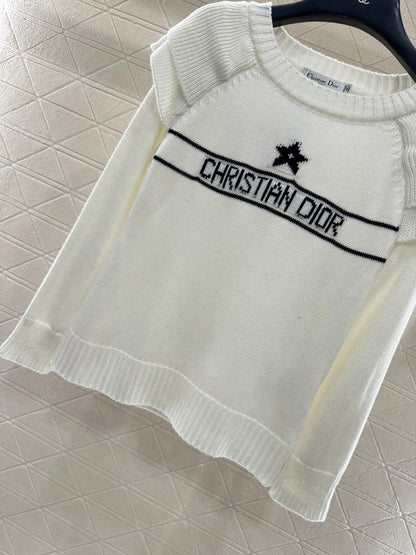 Ruffled Five-Pointed Star Sweater