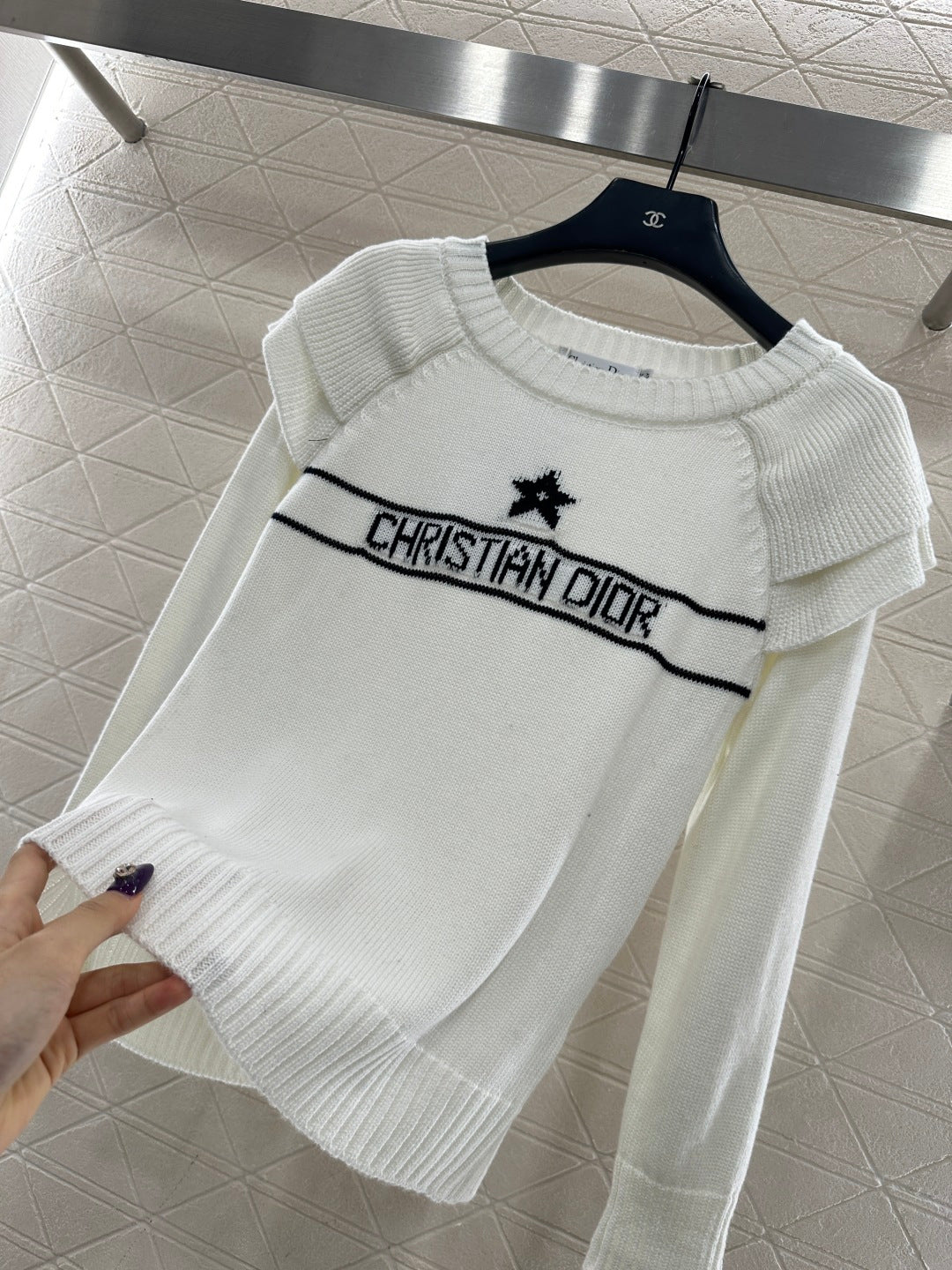 Ruffled Five-Pointed Star Sweater
