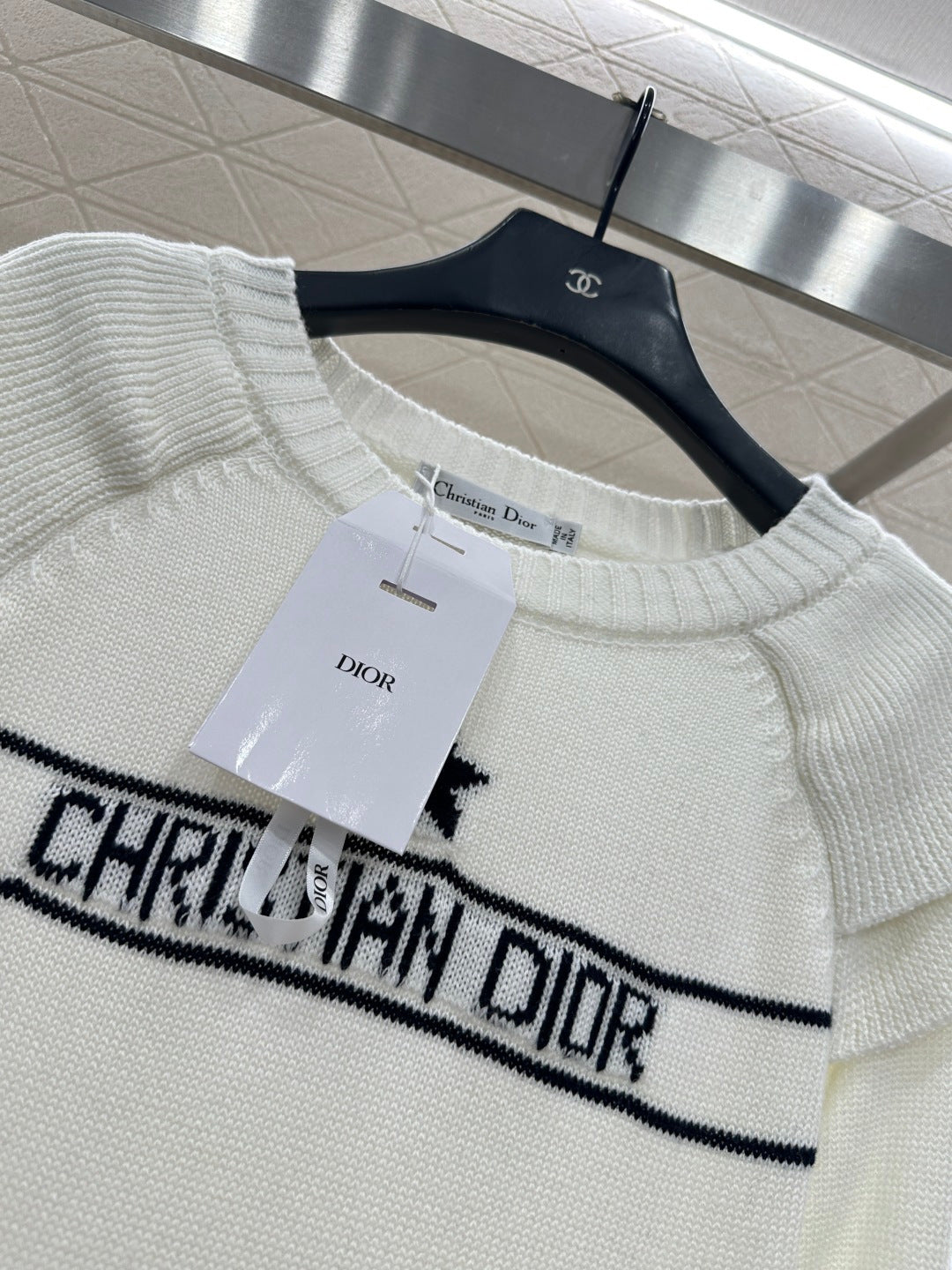Ruffled Five-Pointed Star Sweater