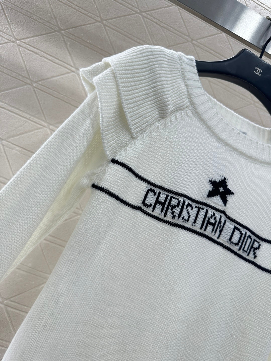 Ruffled Five-Pointed Star Sweater