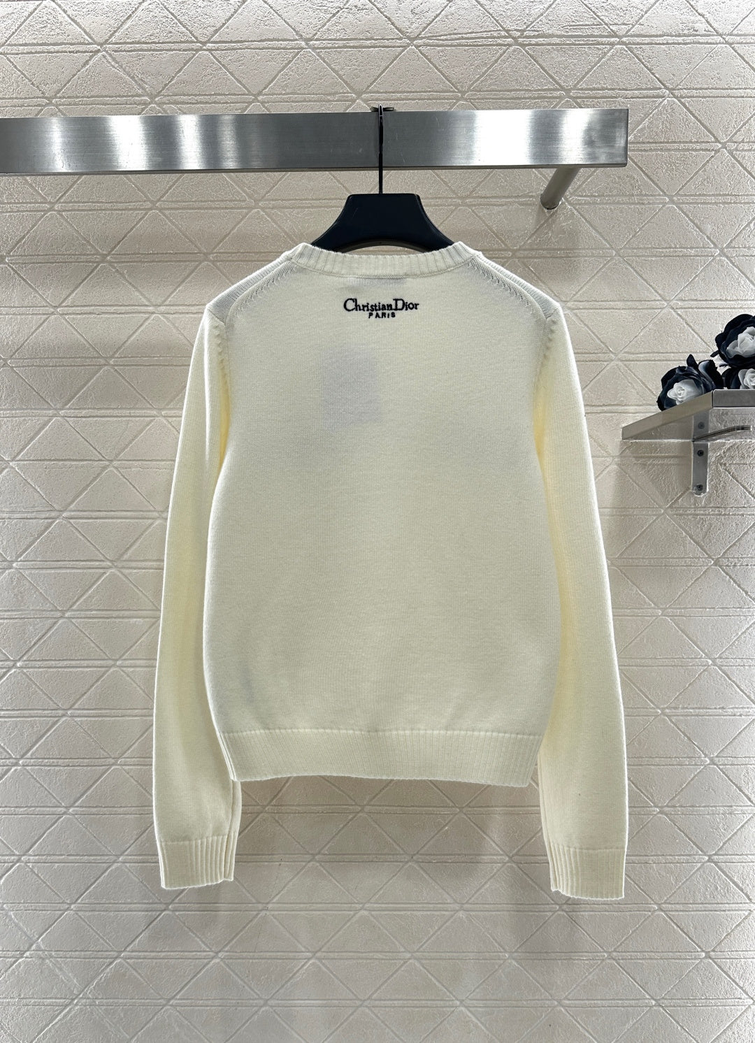 Embroidered Five-Pointed Star Sweater