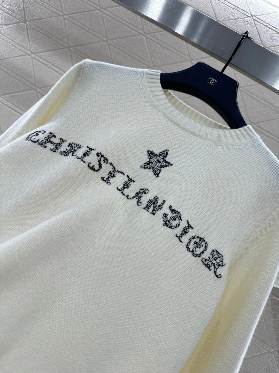 Embroidered Five-Pointed Star Sweater