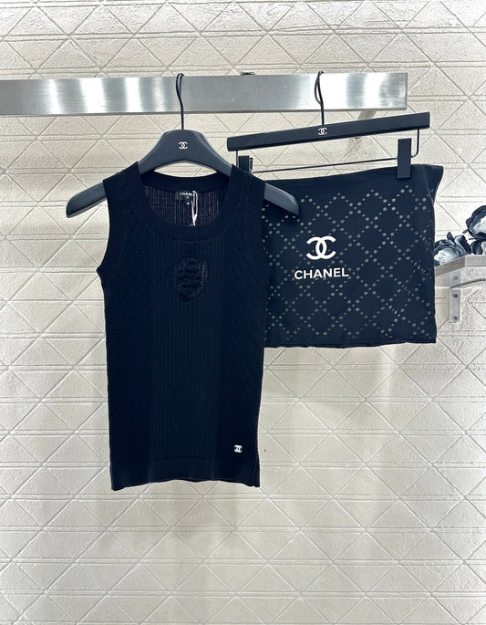 Knitted Vest