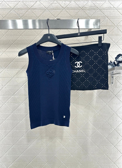 Knitted Vest