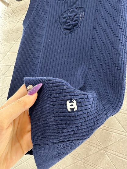 Knitted Vest