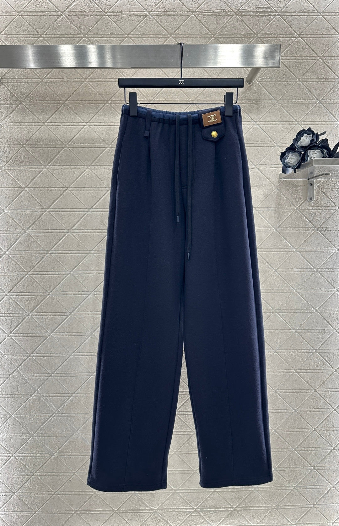 Fleece Drawstring Leather Tag Pants